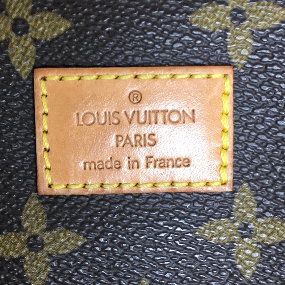 Louis Vuitton Saumur 30 Monogram messenger - Picture 9 of 16